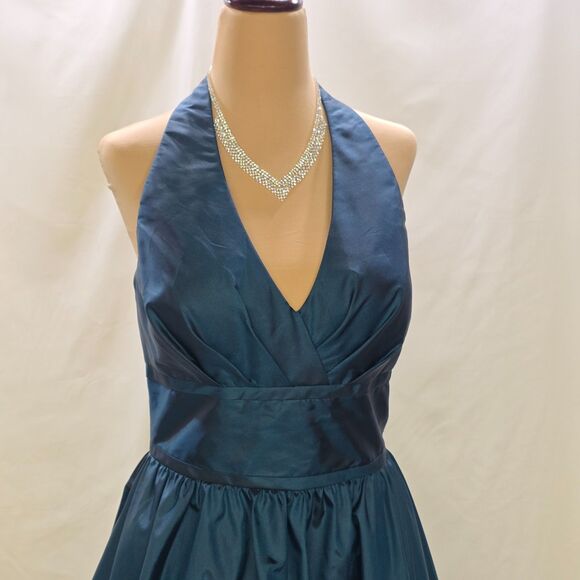 Mori Lee Iridescent Teal Halter Ballgown | Prom Perfection | Size 4 - Picture 4 of 16